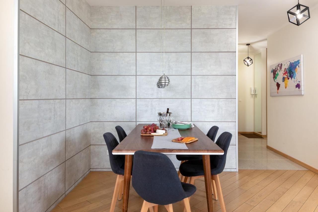 Apartment Slominskiego 5 II With Balcony By Noclegi Renters วอร์ซอ ภายนอก รูปภาพ