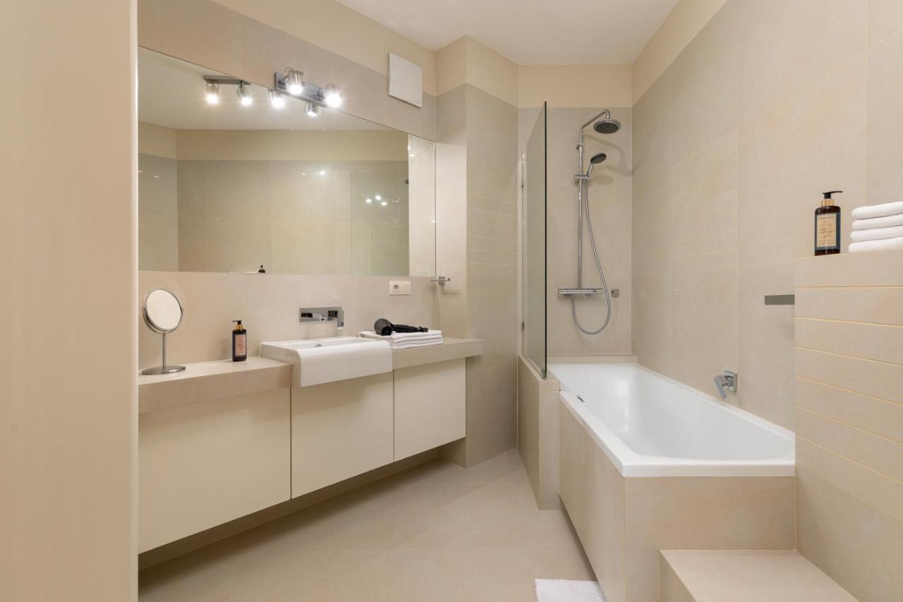 Apartment Slominskiego 5 II With Balcony By Noclegi Renters วอร์ซอ ภายนอก รูปภาพ