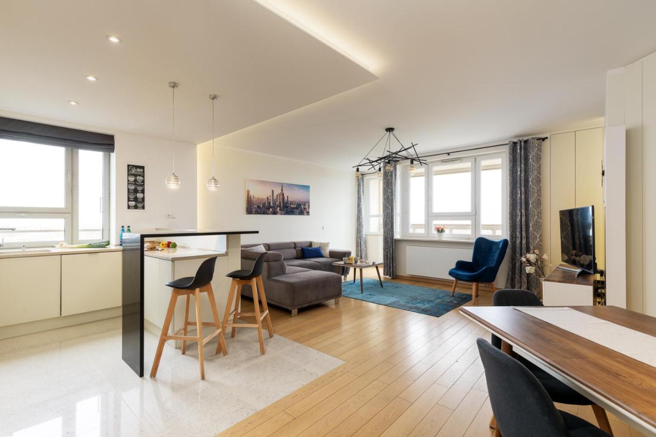 Apartment Slominskiego 5 II With Balcony By Noclegi Renters วอร์ซอ ภายนอก รูปภาพ
